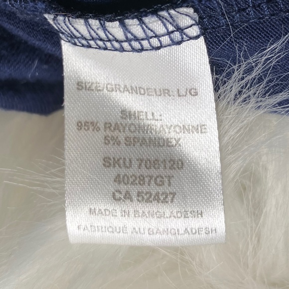 Bluecrush Navy Blue T-Shirt With Indigenous Type Design - Picture 5 of 6